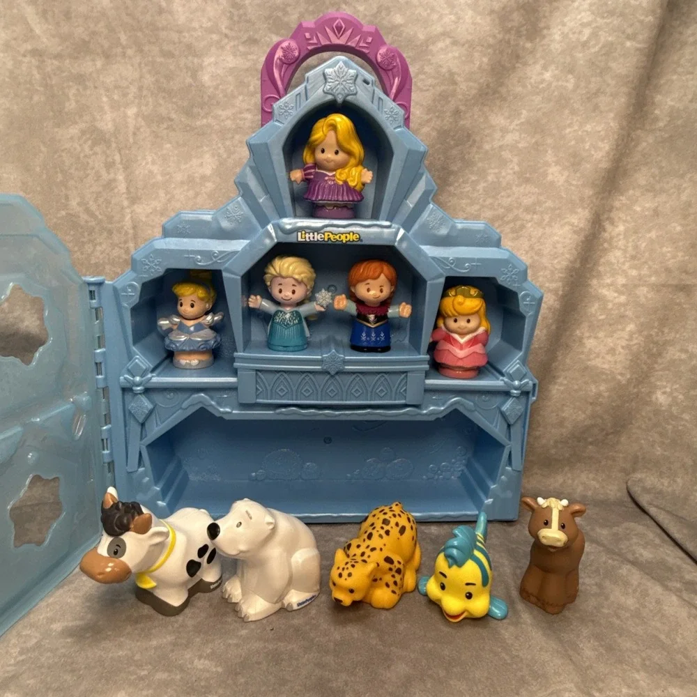 Fisher Price Little People Disney Frozen Carry Castle Case 5 Princess 5 Animals